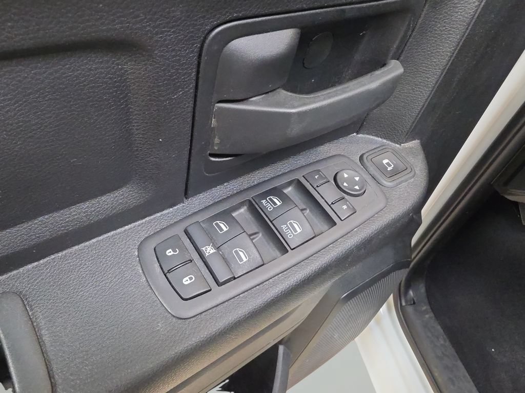Certified 2024 RAM 3500 Tradesman w/ Chrome Appearance Group AWD/4WD image 12