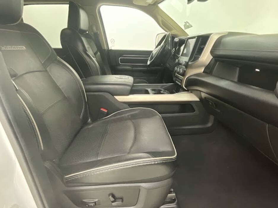 Used 2022 RAM 2500 Laramie AWD/4WD image 18