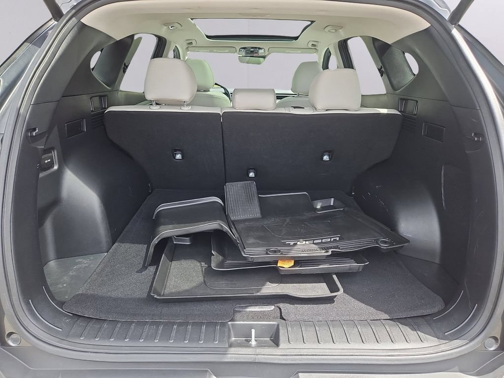 Used 2023 Hyundai Tucson Limited AWD/4WD image 35