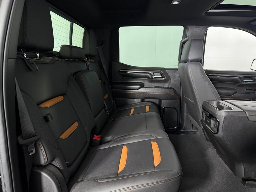 Used 2024 GMC Sierra 1500 AT4 w/ Technology Package image 27