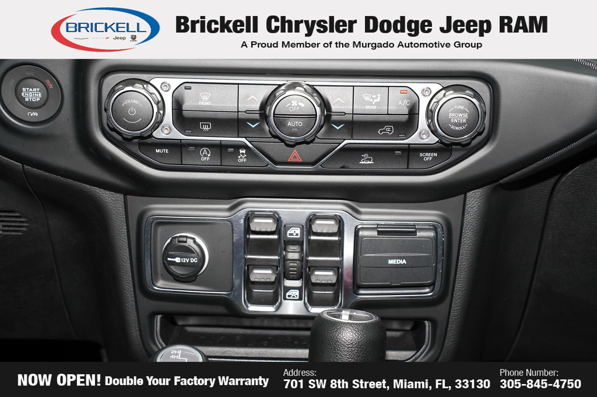 Used 2023 Jeep Gladiator Sport AWD/4WD image 24