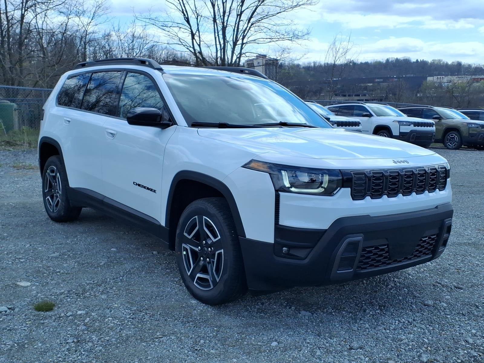 New 2026 Jeep Cherokee Laredo AWD/4WD image 4