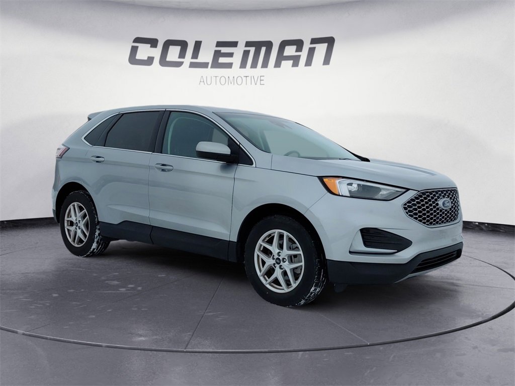 Used 2024 Ford Edge SEL image 7