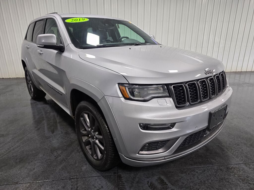 Used 2019 Jeep Grand Cherokee High Altitude AWD/4WD image 2