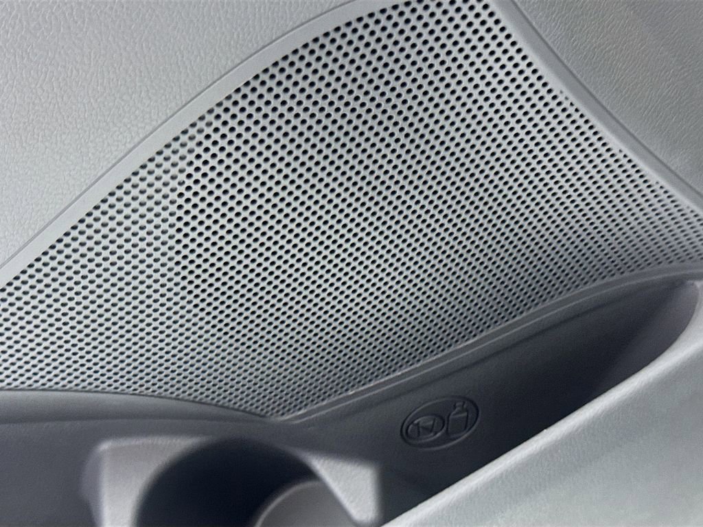 Used 2013 Hyundai Elantra GLS w/ Preferred Pkg image 20