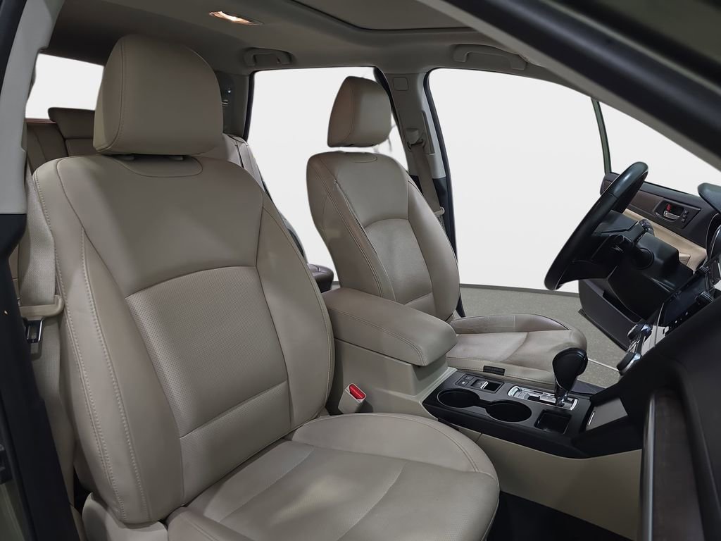 Used 2017 Subaru Outback 2.5i Limited image 12