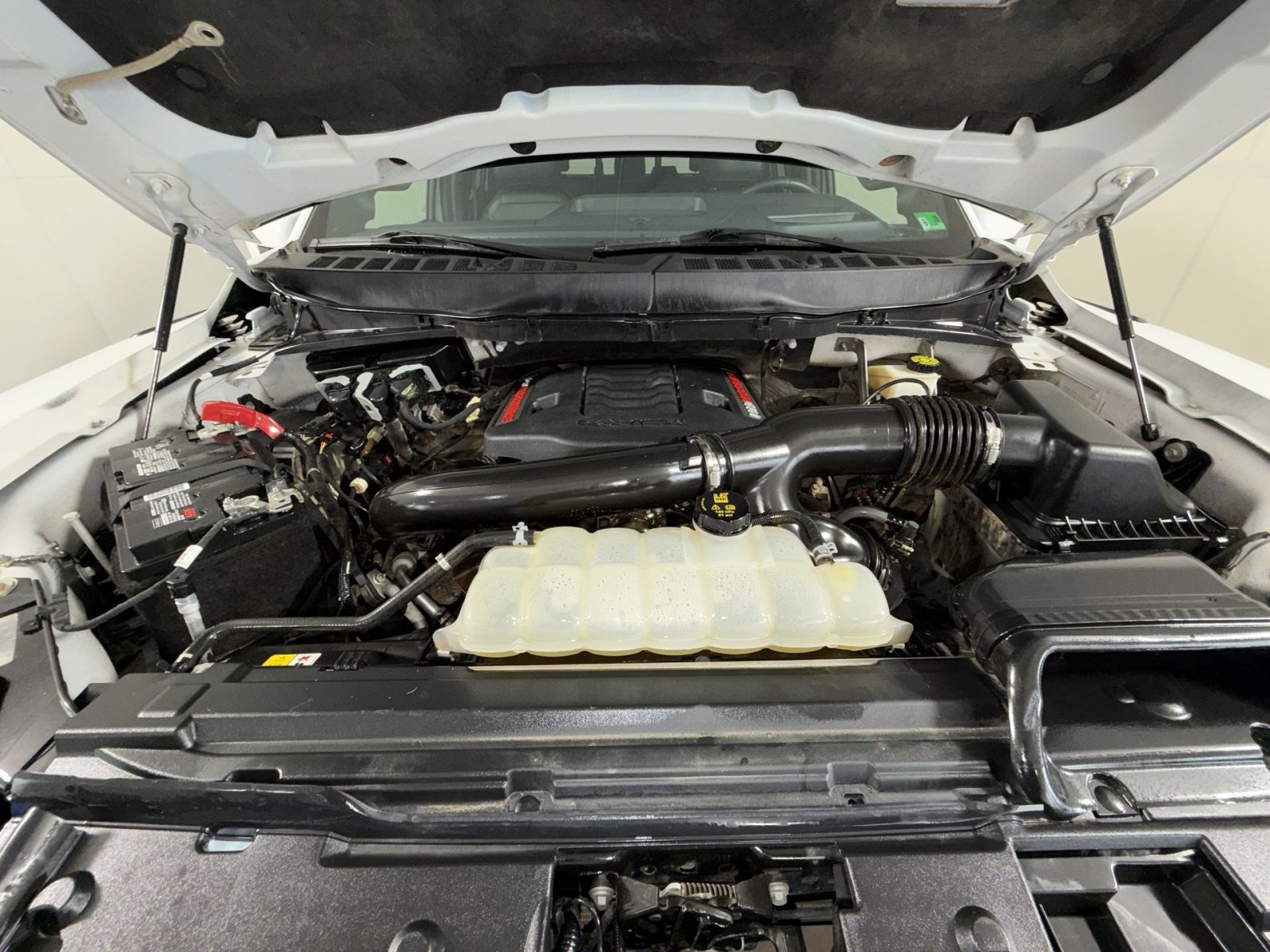 Used 2024 Ford F150 Raptor AWD/4WD image 29