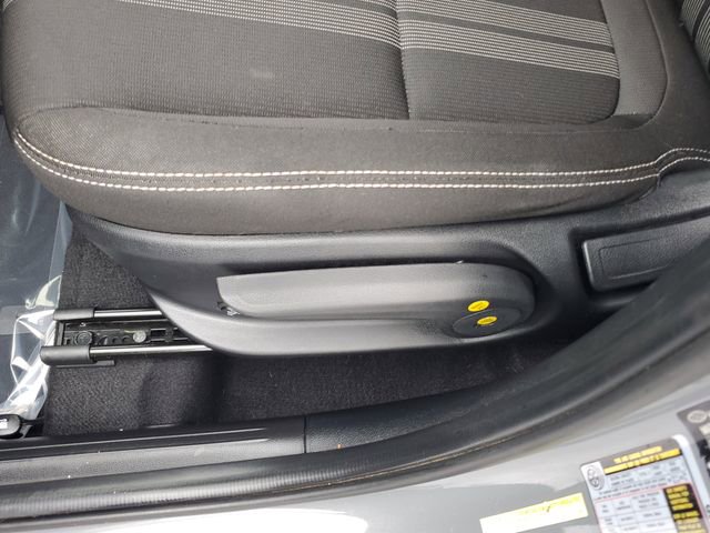 Used 2020 Hyundai Venue SEL FWD image 17