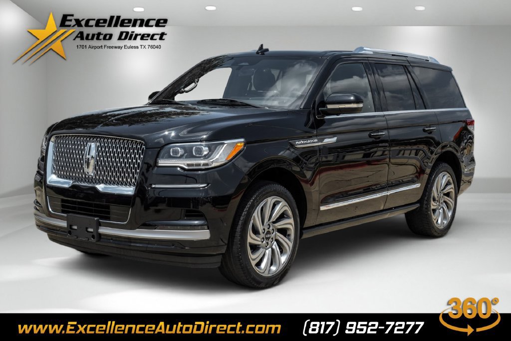 Used 2022 Lincoln Navigator Reserve AWD/4WD image 1