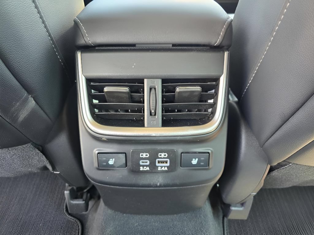 Used 2023 Subaru Legacy Limited AWD/4WD image 27
