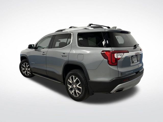 Used 2023 GMC Acadia SLE image 3