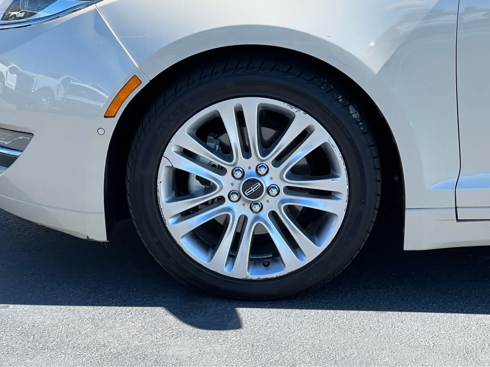 Used 2014 Lincoln MKZ Hybrid w/ Equipment Group 202A Reserve FWD image 13