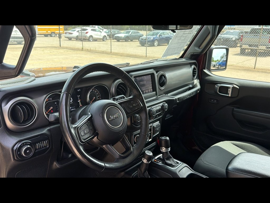 Used 2022 Jeep Wrangler Unlimited Sport w/ Cold Weather Group AWD/4WD image 8