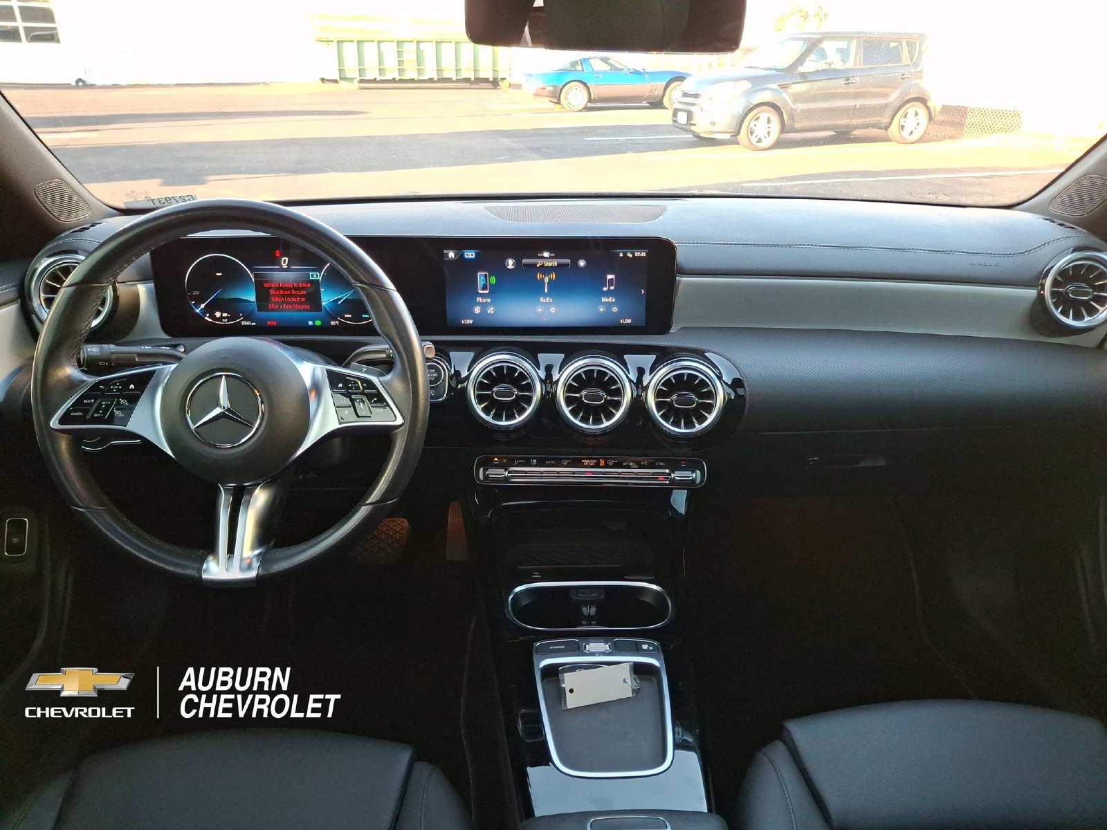 Used 2025 Mercedes-Benz CLA 250 4MATIC image 9