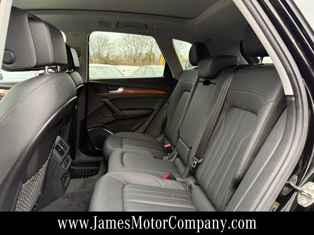 Used 2021 Audi Q5 2.0T Premium image 15