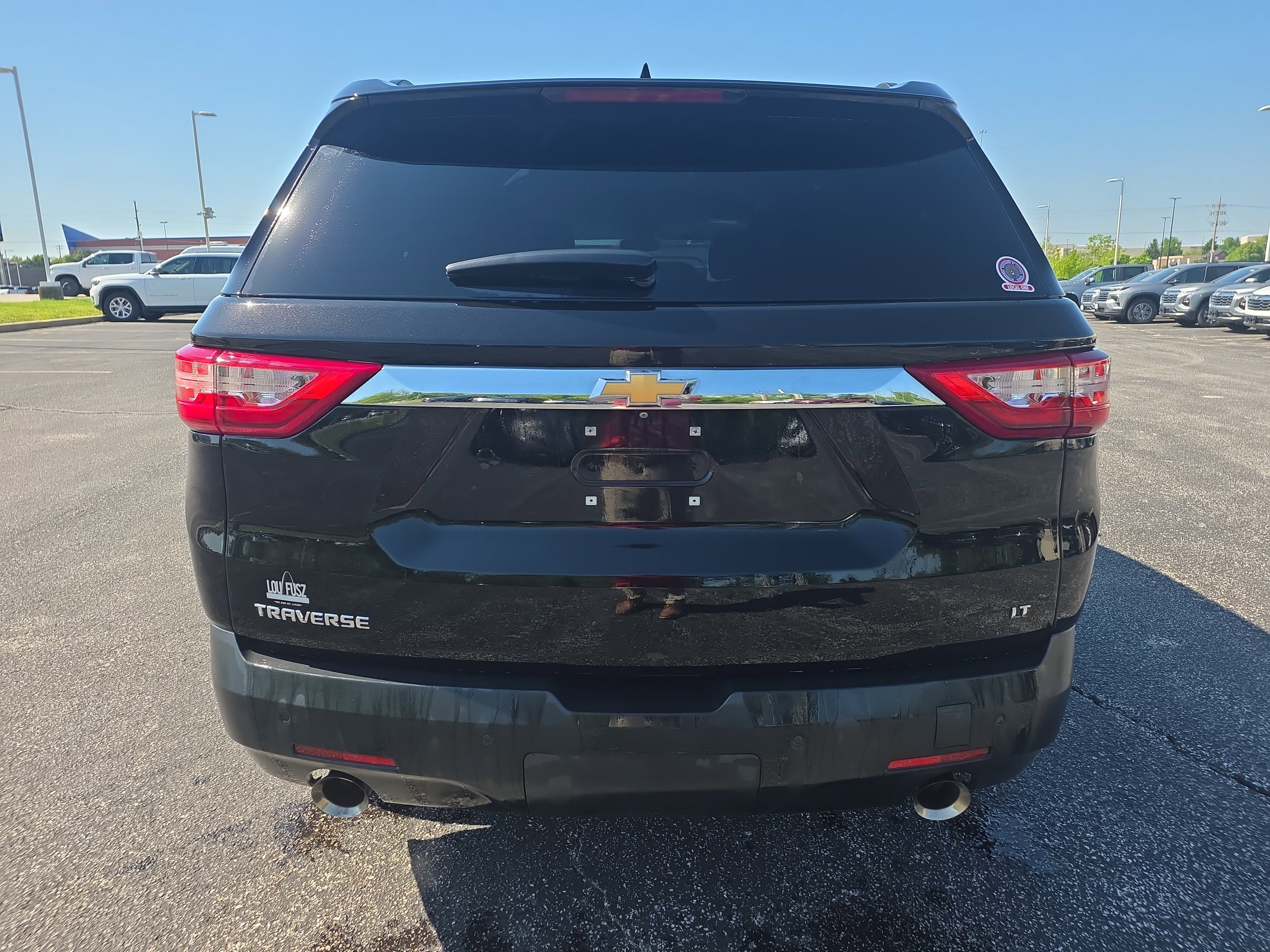 Used 2021 Chevrolet Traverse LT image 4