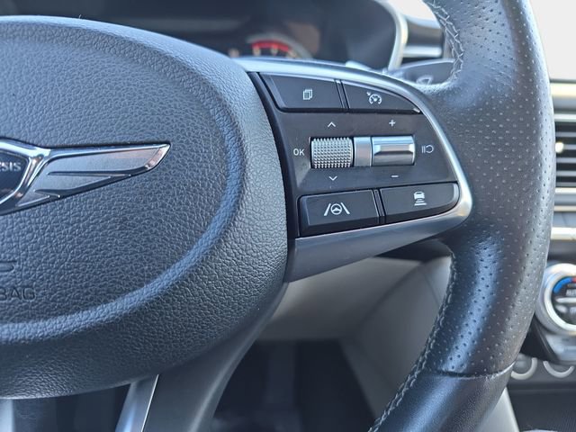 Used 2023 Genesis G70 2.0T image 21