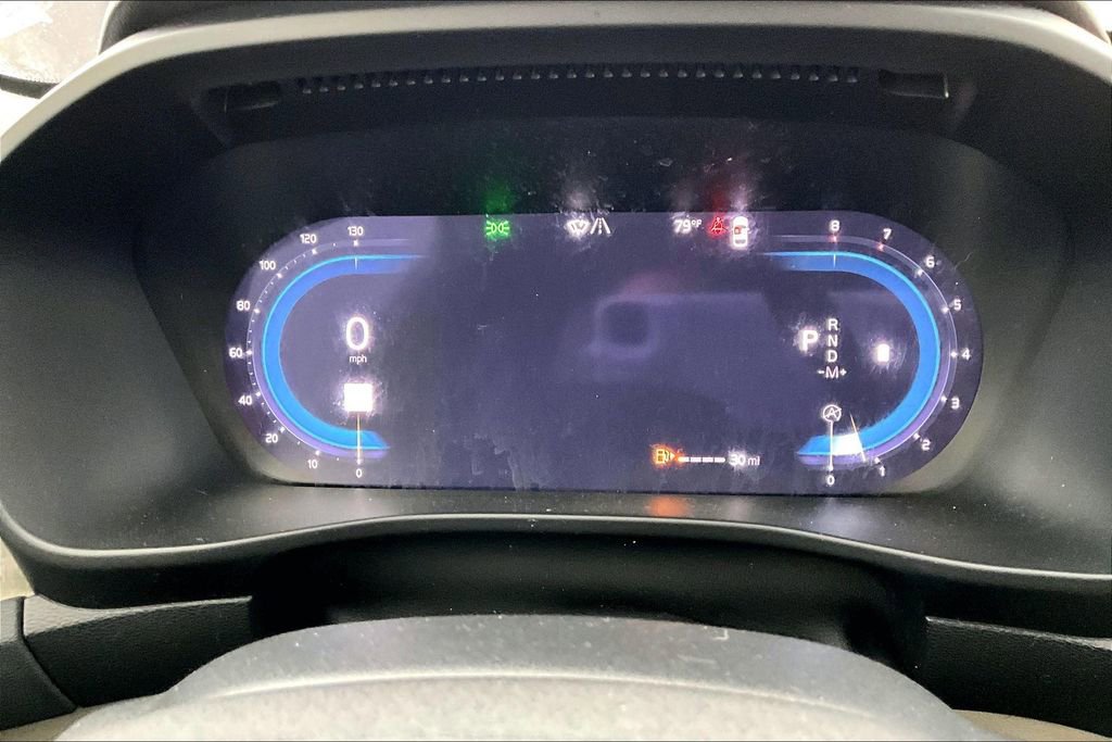 Certified 2023 Volvo XC40 B5 Plus image 29