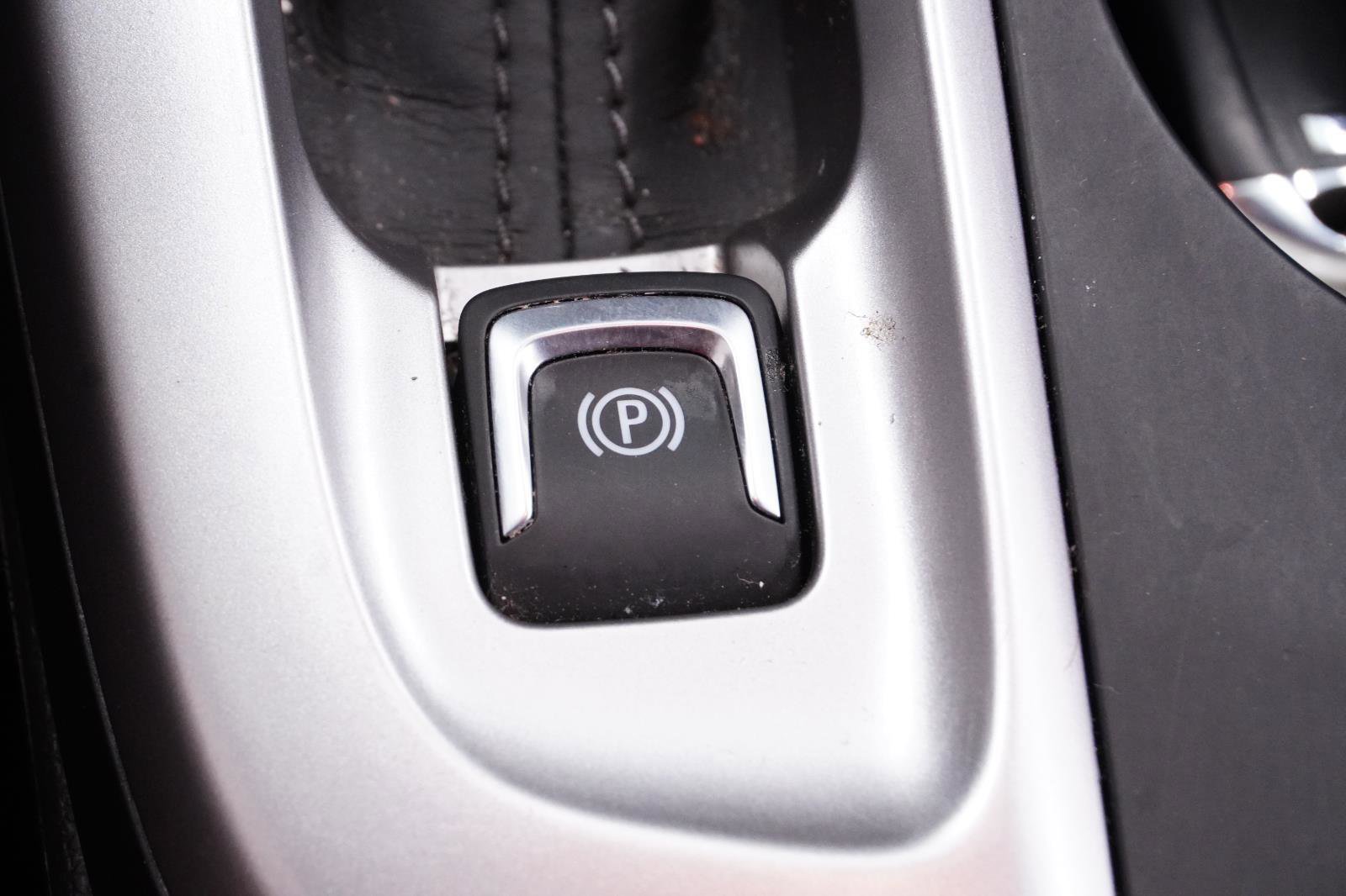 Used 2025 Buick Envista Preferred w/ Convenience II Package image 28