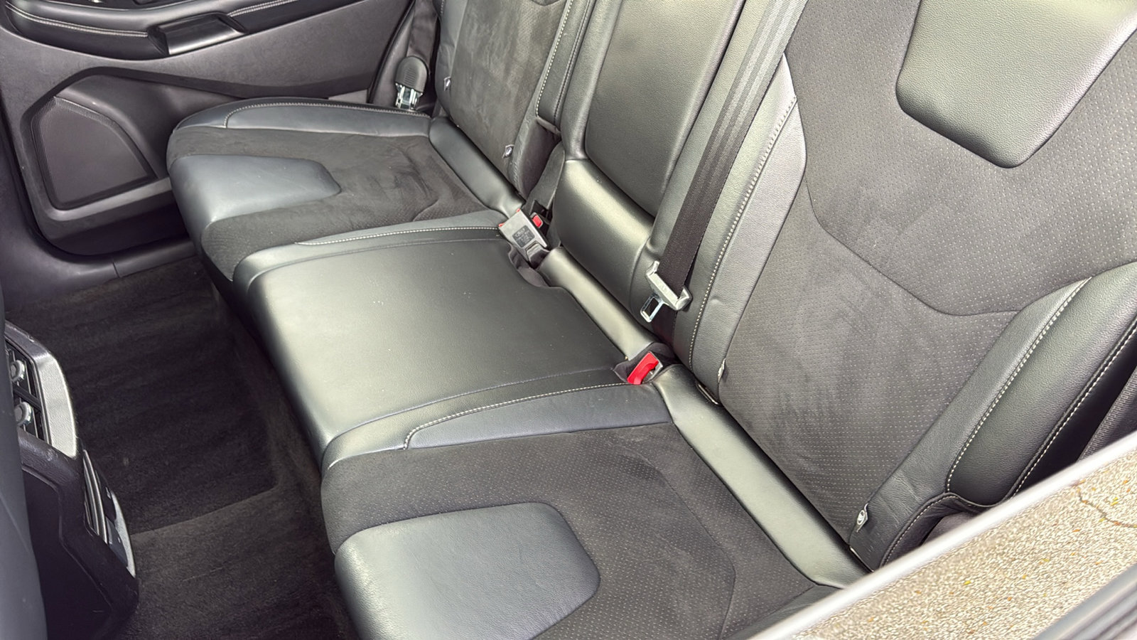 Used 2015 Ford Edge Sport w/ Equipment Group 401A image 30