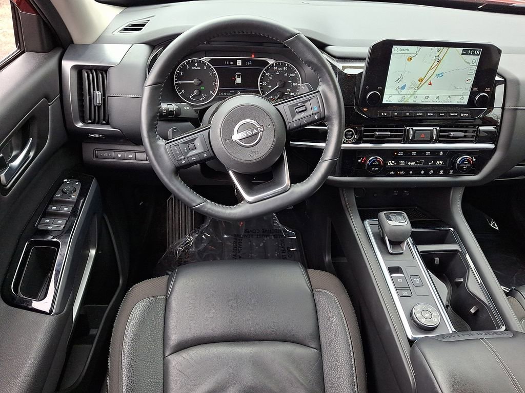 Certified 2023 Nissan Pathfinder SL image 14