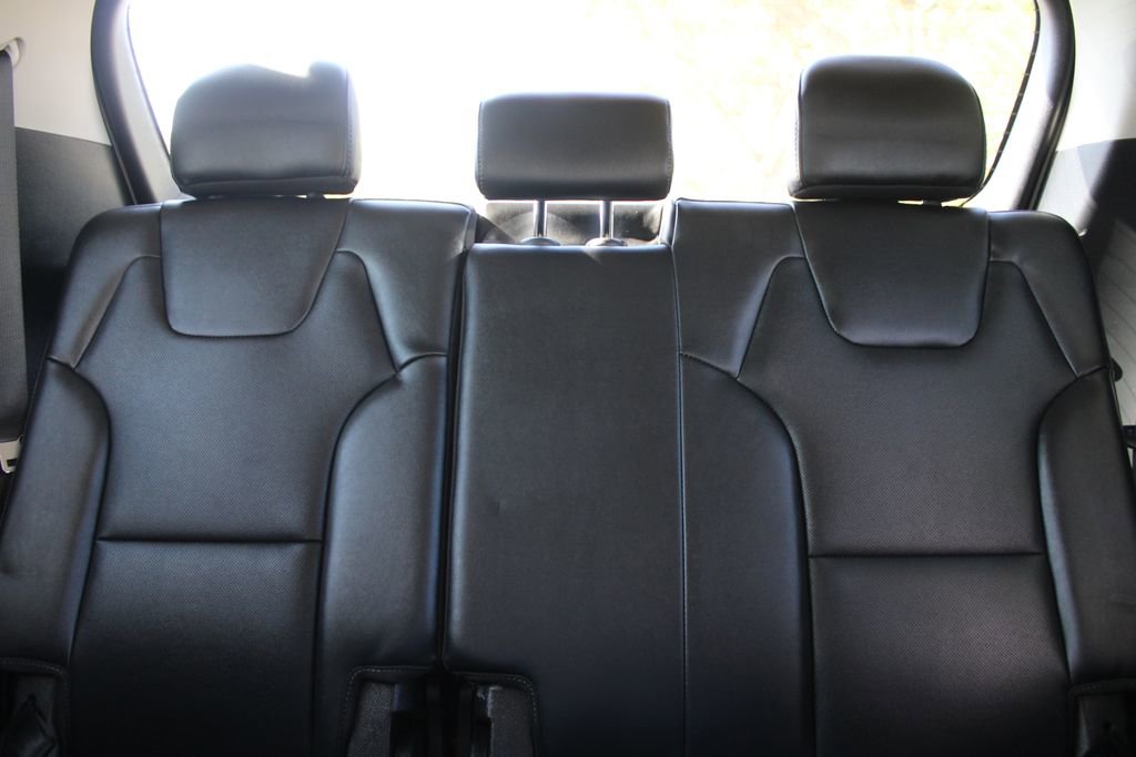 Certified 2023 Kia Telluride S w/ S Sunroof Package image 56