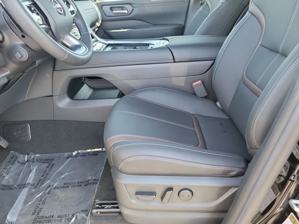 New 2026 Nissan Armada SL w/ Captain's Chari Seat Package RWD image 13