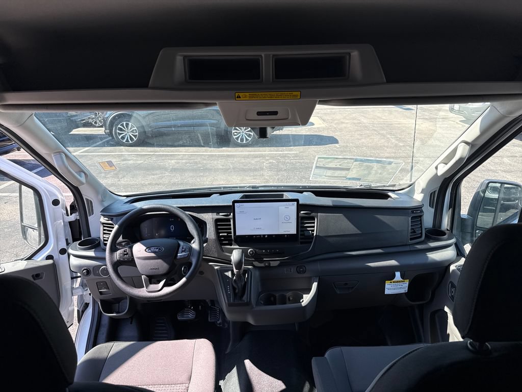 New 2026 Ford Transit 250 148 Medium Roof RWD image 18