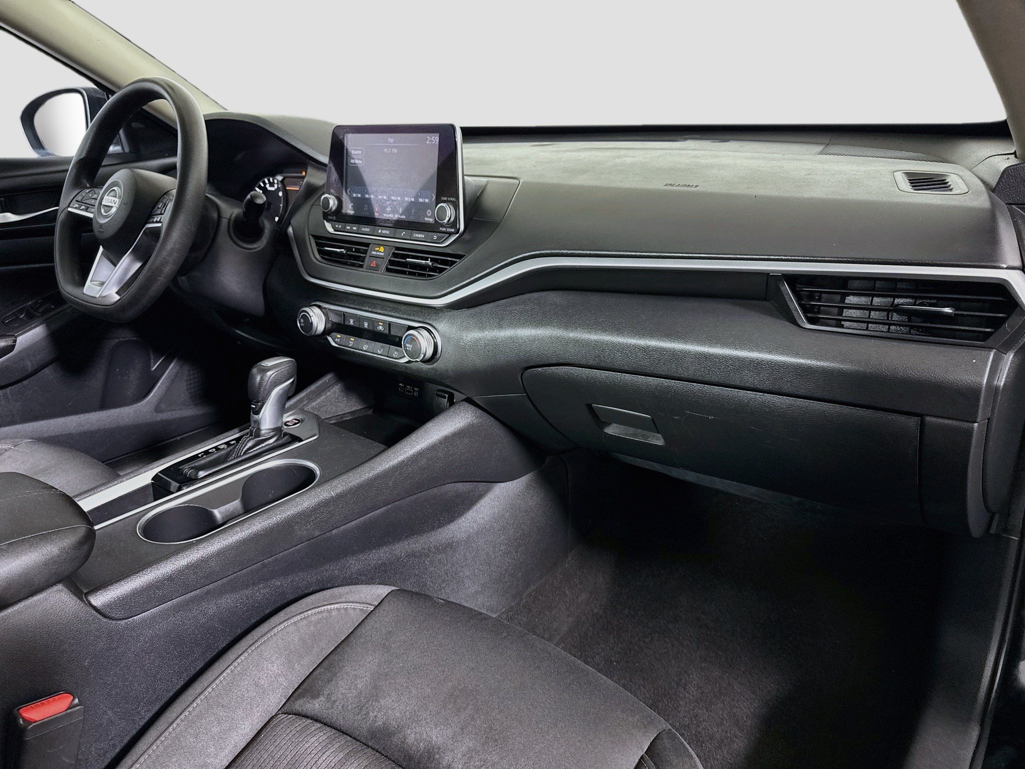 Used 2022 Nissan Altima 2.5 SV FWD image 30