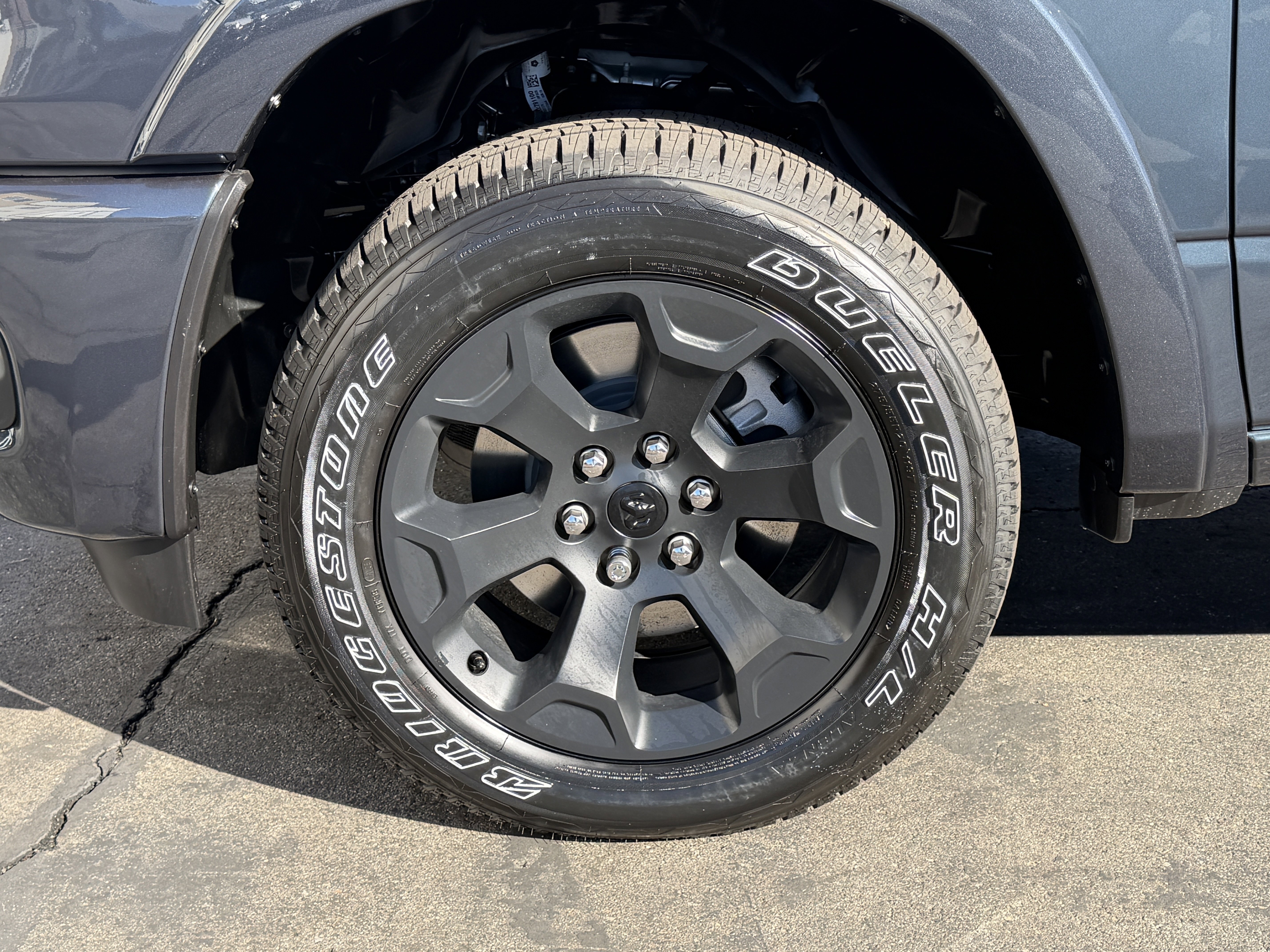 New 2026 RAM 1500 Big Horn AWD/4WD image 13
