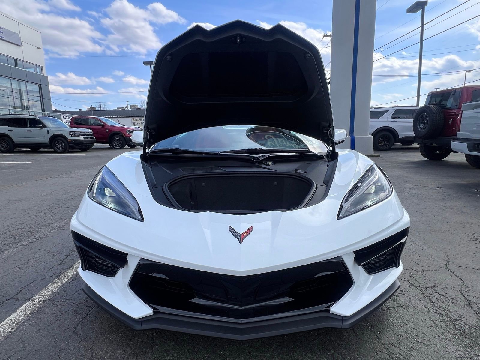 Used 2023 Chevrolet Corvette Stingray Coupe w/ Z51 Performance Package image 12