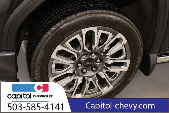 Used 2022 GMC Sierra 1500 Denali Ultimate image 9