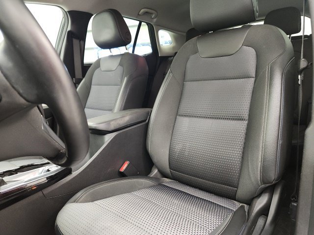 Used 2025 Chevrolet Trax LT w/ Driver Confidence Package FWD image 13