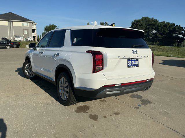New 2025 Hyundai Palisade SE image 3