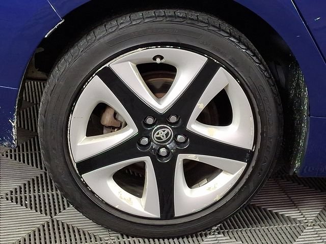 Used 2017 Toyota Prius Three Touring FWD image 11
