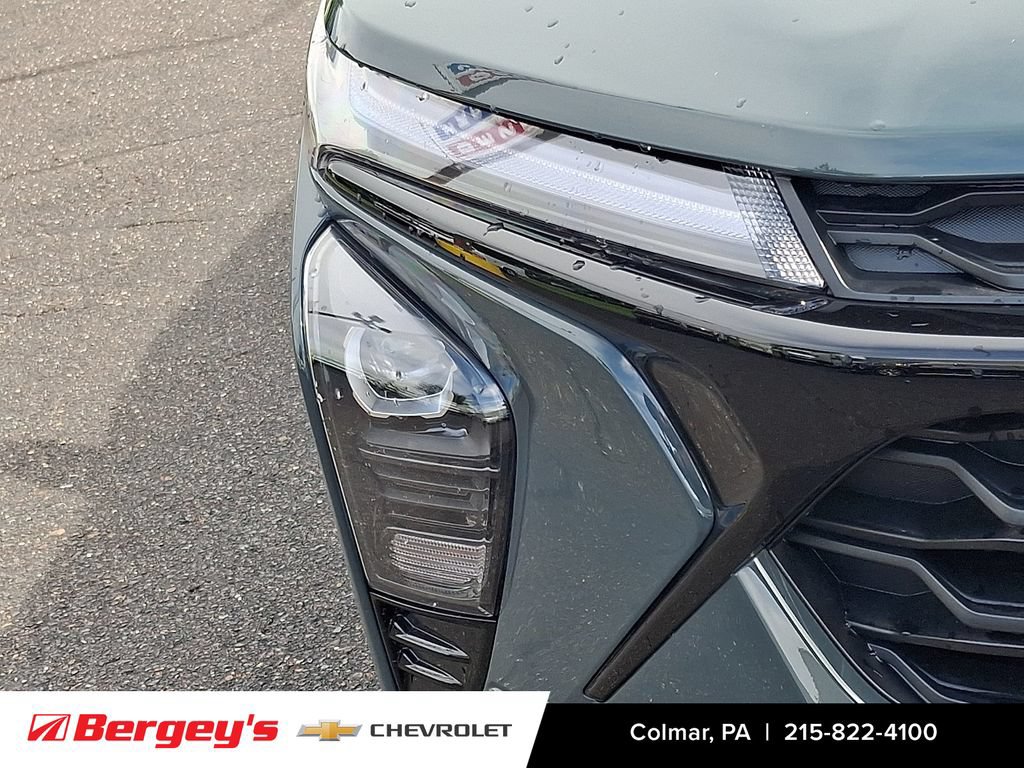 Certified 2026 Chevrolet Trax LT w/ Midnight Edition FWD image 11
