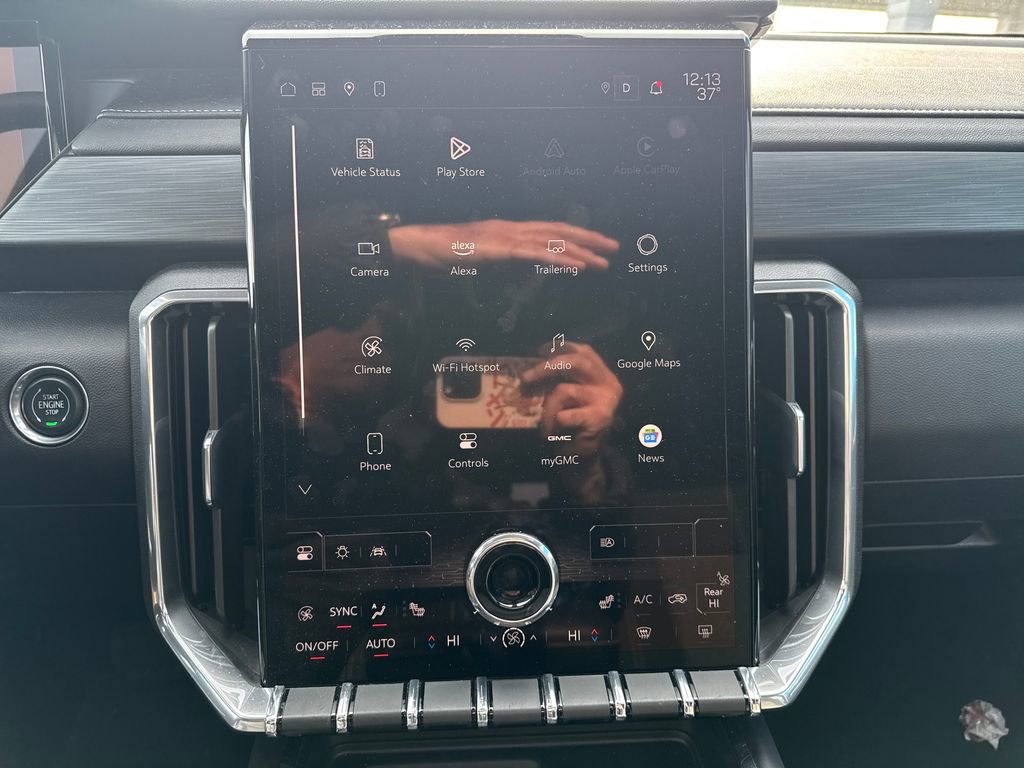 Used 2025 GMC Acadia Elevation image 20