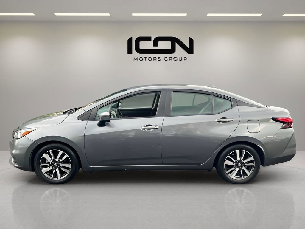 Used 2021 Nissan Versa SV FWD image 4