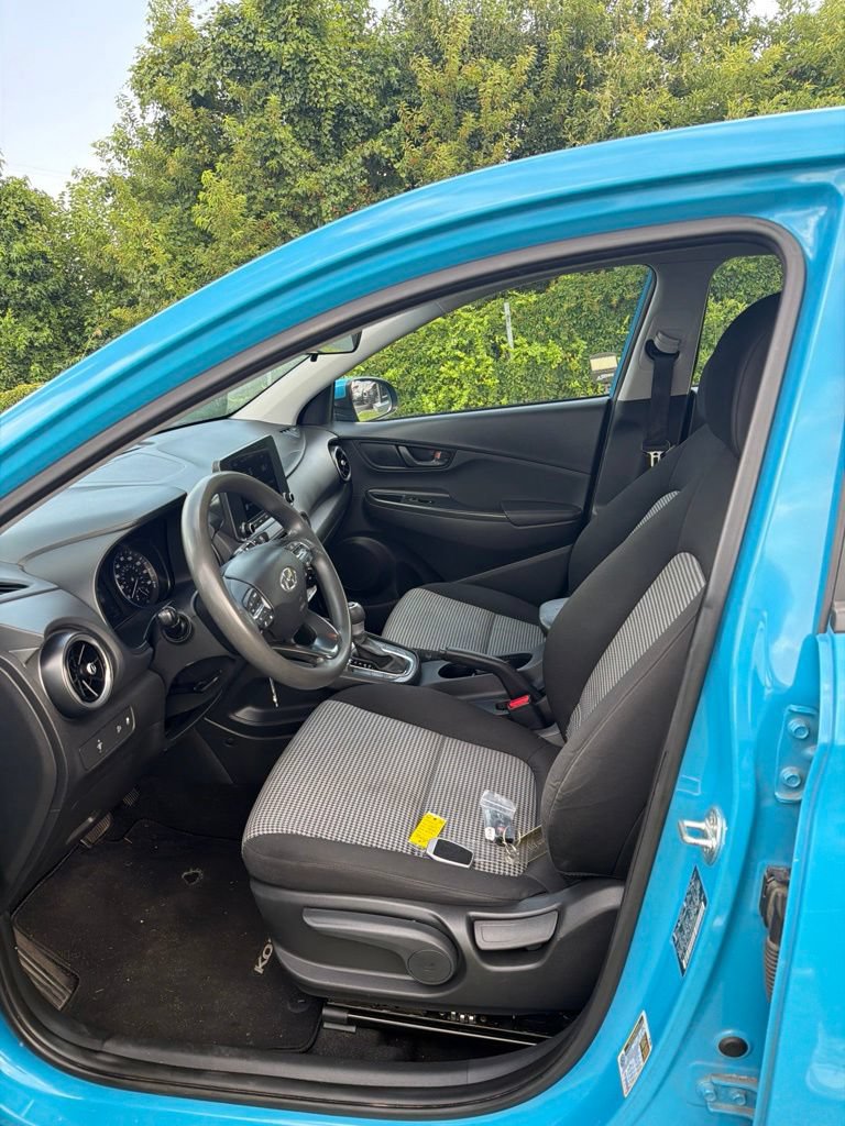 Used 2023 Hyundai Kona SE FWD image 13