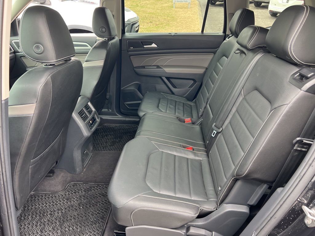 Used 2023 Volkswagen Atlas SEL Premium image 25