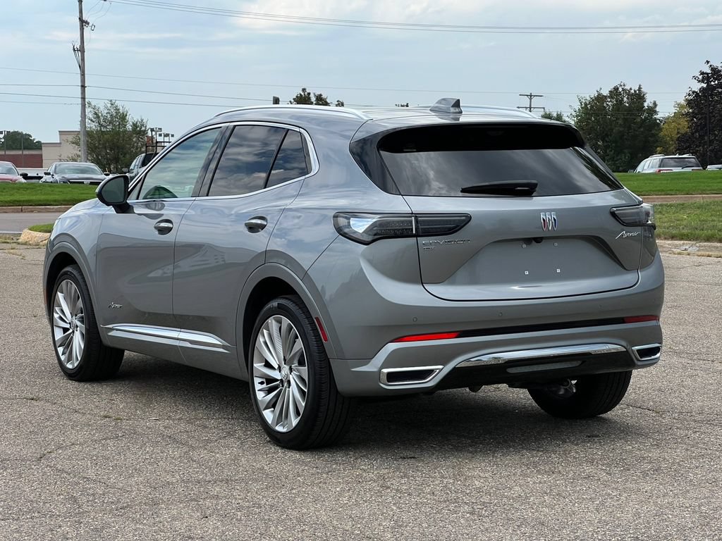 Used 2024 Buick Envision Avenir AWD/4WD image 10