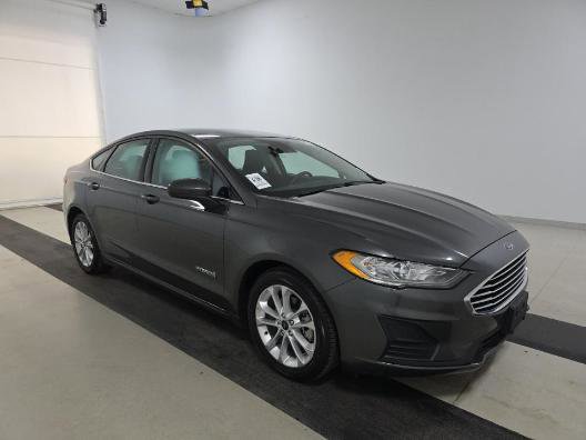 Used 2019 Ford Fusion SE FWD image 1