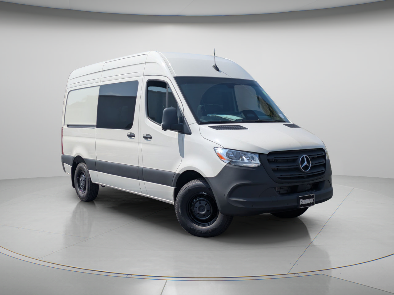 New 2025 Mercedes-Benz Sprinter 2500 image 1