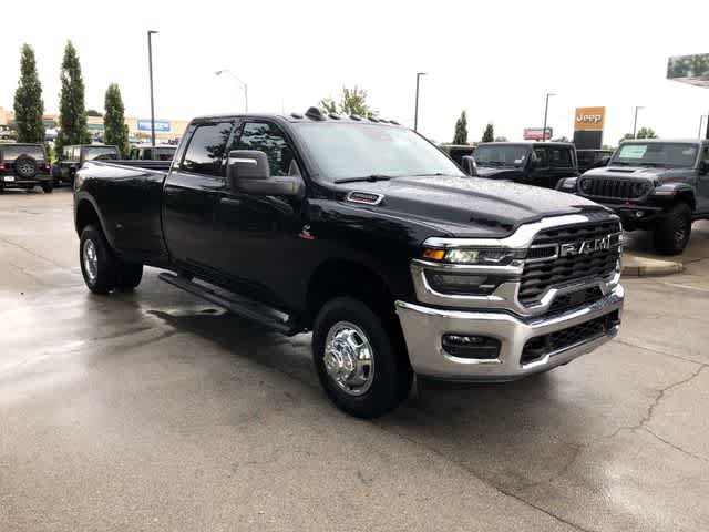 New 2026 RAM 3500 Tradesman AWD/4WD image 8