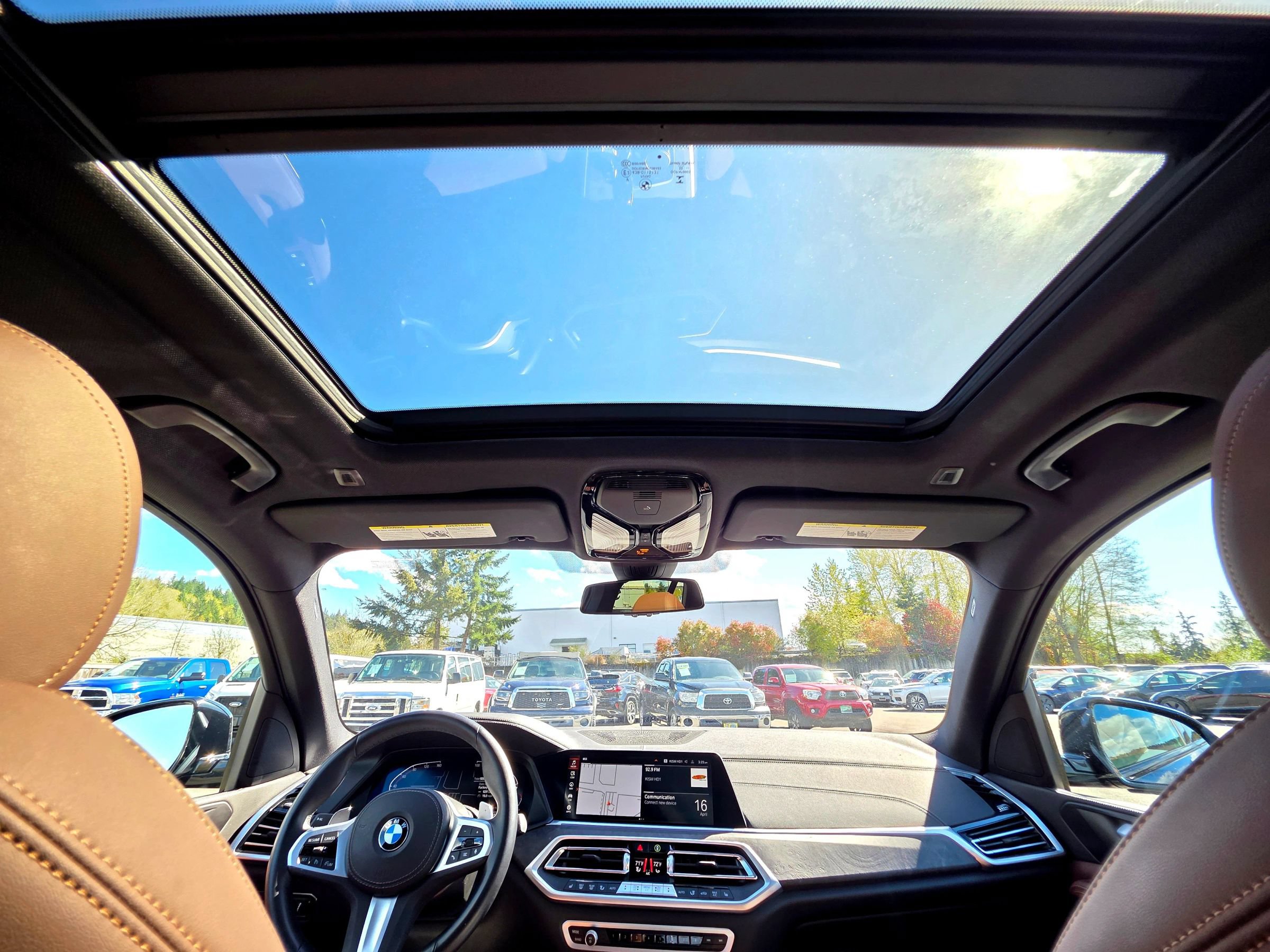 Used 2023 BMW X5 xDrive40i w/ M Sport Package AWD/4WD image 26