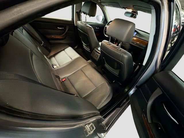 Used 2009 BMW 328i xDrive Sedan image 26