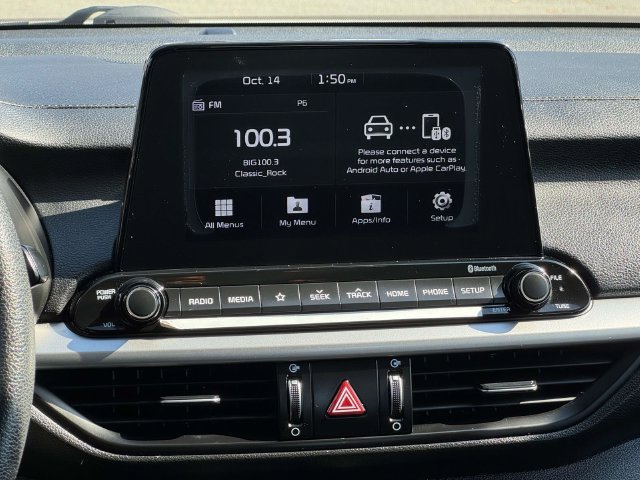 Used 2020 Kia Forte LXS FWD image 14