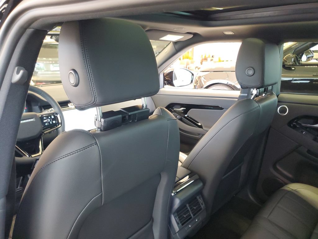 Used 2025 Land Rover Range Rover Evoque S AWD/4WD image 28