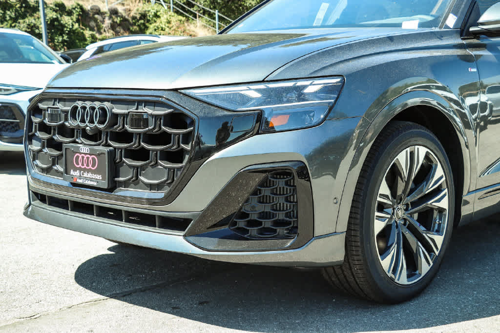 New 2027 Audi Q8 Premium Plus AWD/4WD image 7