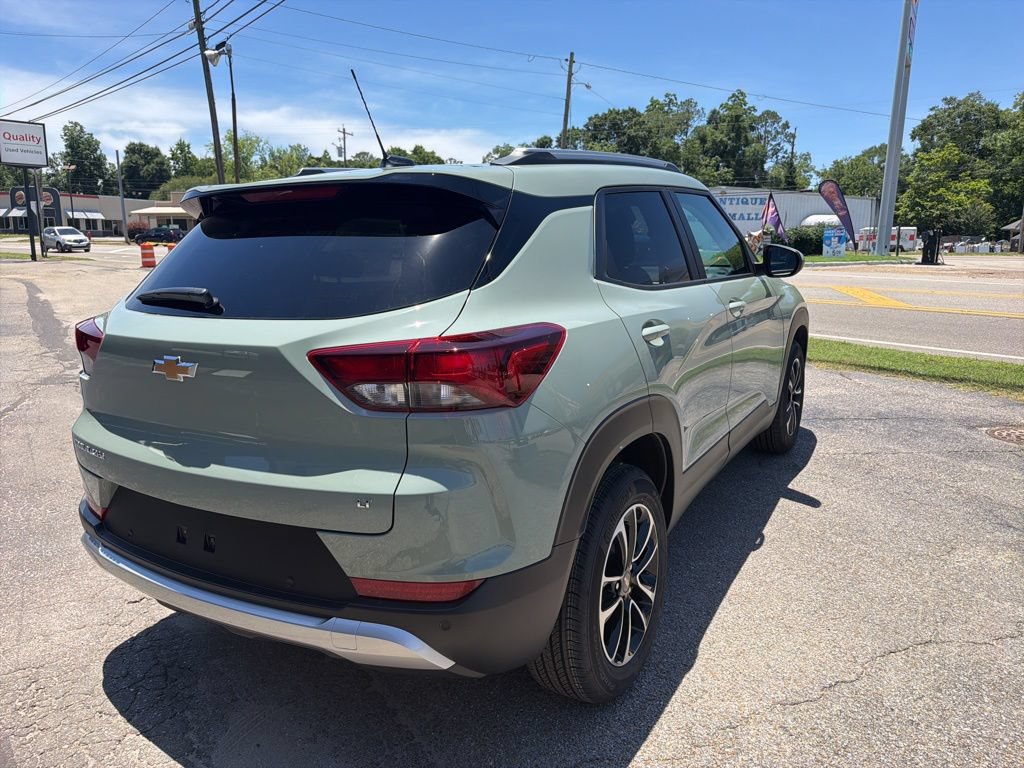 New 2026 Chevrolet TrailBlazer LT w/ Driver Confidence Package FWD image 6
